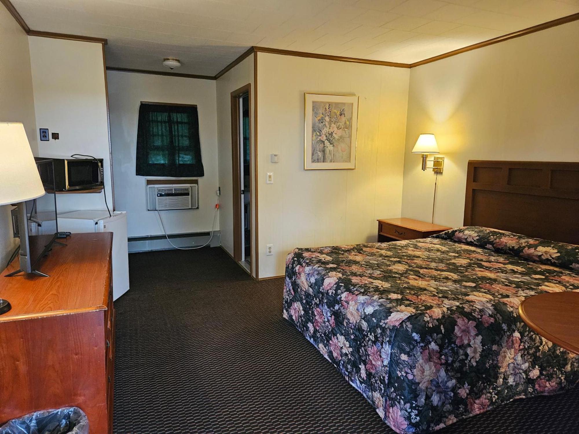 Alpenhaus Motel Куинсбери Экстерьер фото