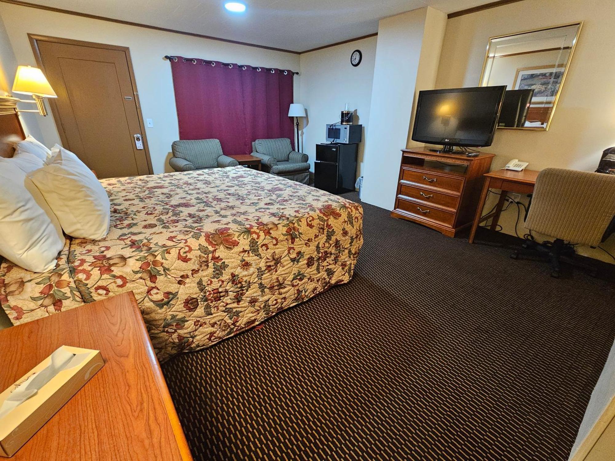 Alpenhaus Motel Куинсбери Экстерьер фото