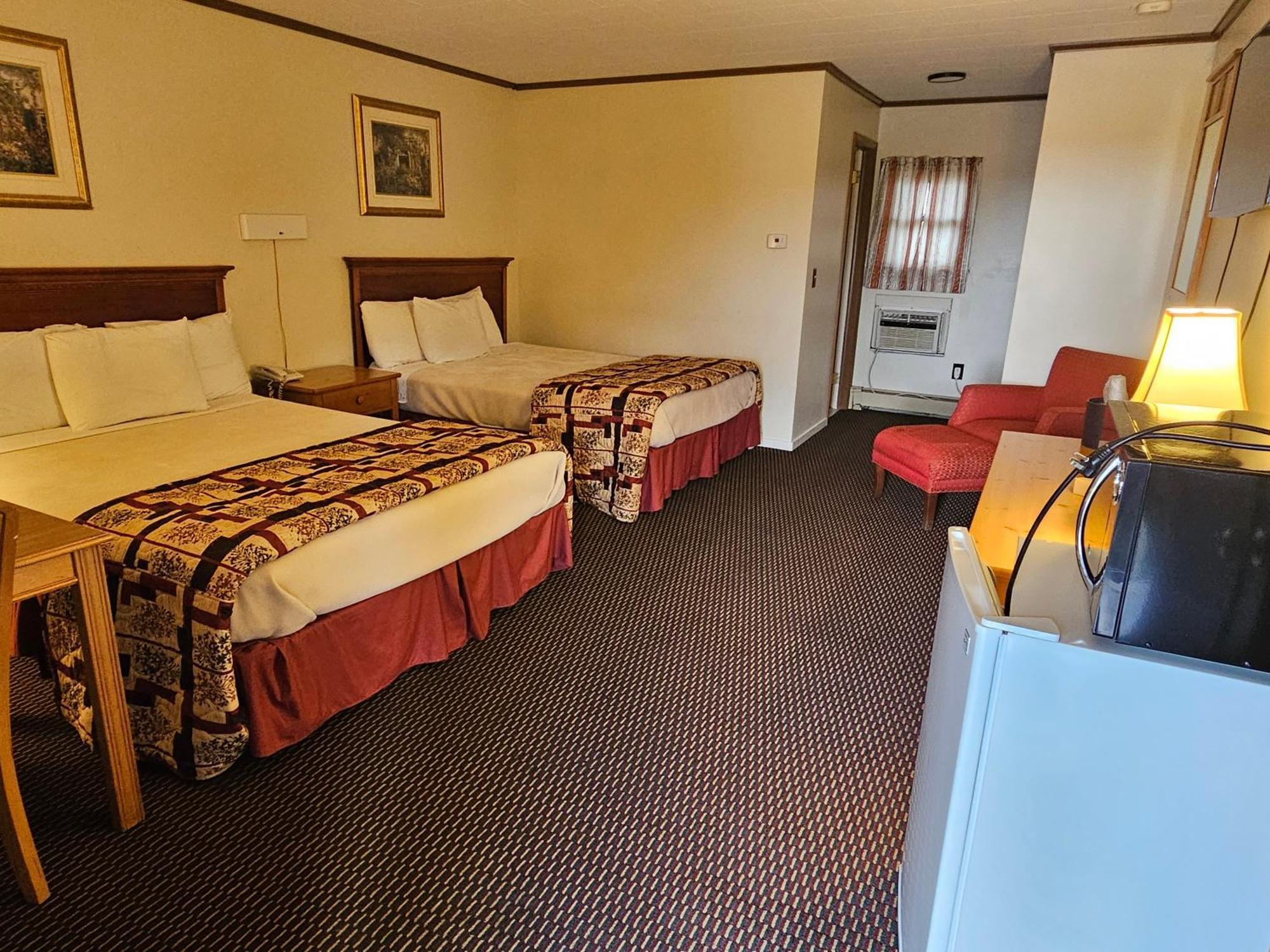 Alpenhaus Motel Куинсбери Экстерьер фото