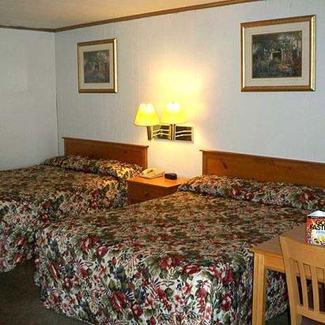 Alpenhaus Motel Куинсбери Номер фото